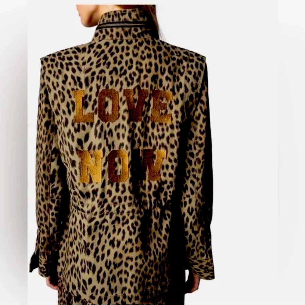 Zadig & Voltaire
Kayaka Leopard-Print Canvas
Jacket size L fit 6-8 like new